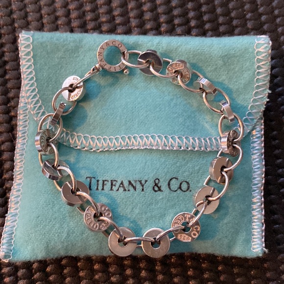 Tiffany 1873 Circle Bracelet - Picture 1 of 8
